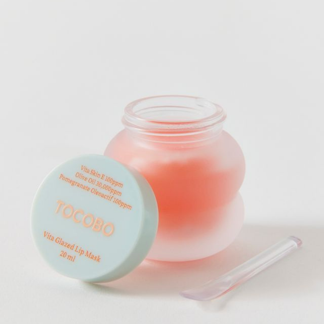Reparar, hidratar profundamente y suavizar los labios mientras duermes.